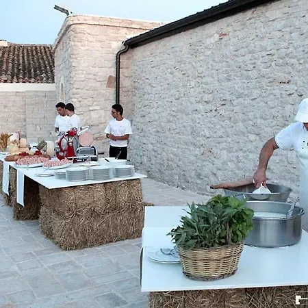 Masseria Torre Di Nebbia 팜스테이 *