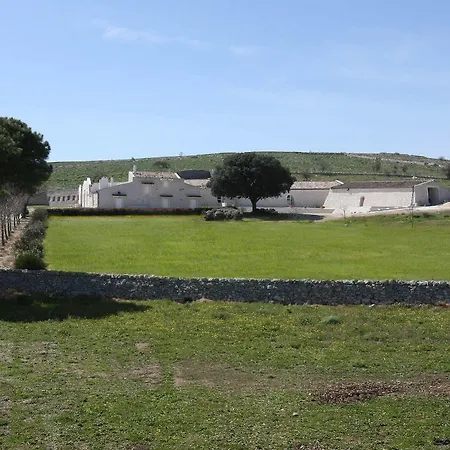 Masseria Torre Di Nebbia 카스텔델몬테